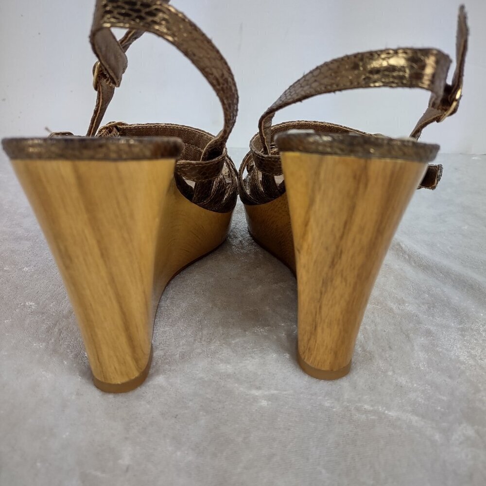 Steve Madden (Leona) Bronze Snakeskin Print 4 Inch Strappy Wedges Size 7 - Picture 5 of 12